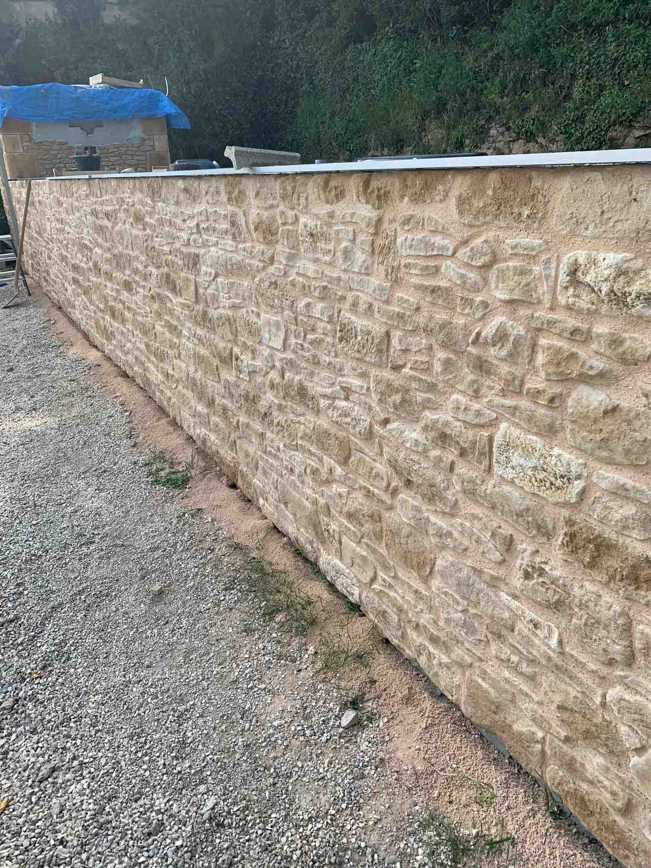 Mur en pierre – après